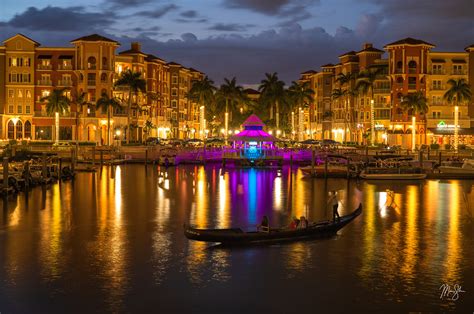 Fifth Avenue South at Night