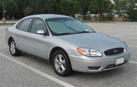 Ford Taurus Fourth Generation