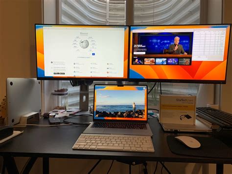 Lenovo monitor connected to a MacBook
