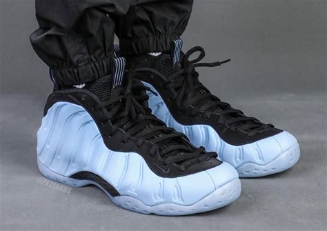Nike Air Foamposite One Psychic Blue
