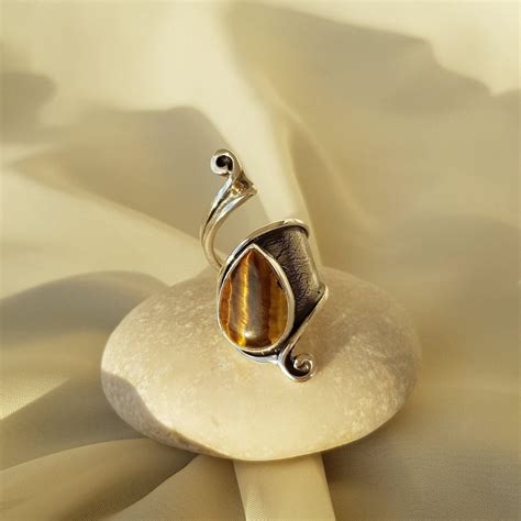 Tiger Eye Ring Protection