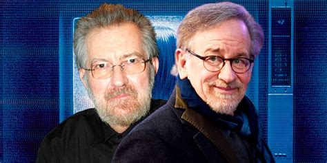 Tobe Hooper and Steven Spielberg on set